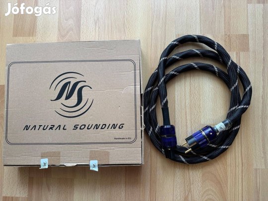 Natural Sounding tápkábel