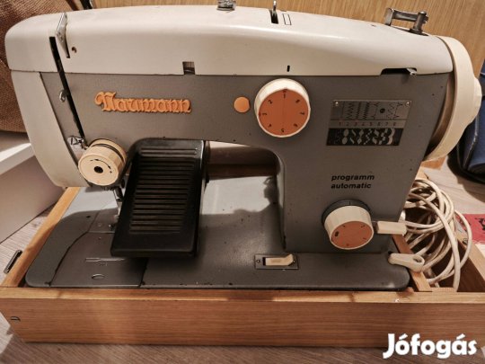 Naumann programm automatic felújított varrógép