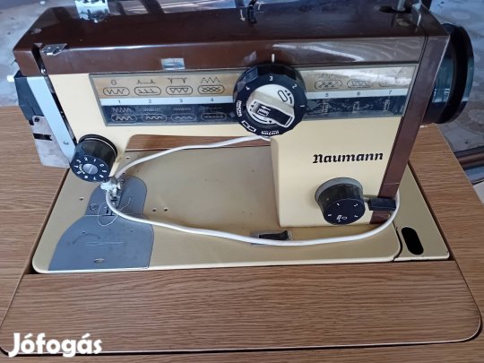 Naumann varrógép