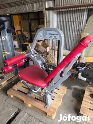 Nautilus ülő combhajlító