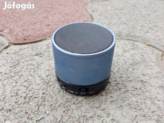 Navon zenelejátszó mp3 hangos és jó hangja van kis méretű használt
