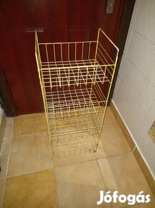 Négypolcos tároló