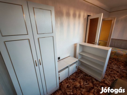 Négyrészes szekrénysor