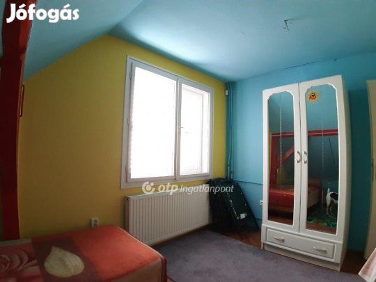 Négyszintes családi ház eladó Siófok belvárosában