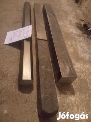 Négyzet és hatszögletű vas anyag 