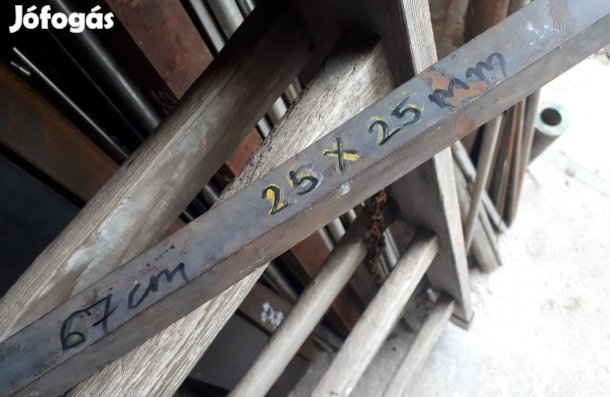 Négyzetvas 25x25 mm-es eladó !