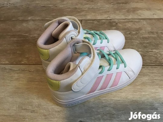 Nem postázom Adidas 34 es cipő eladó