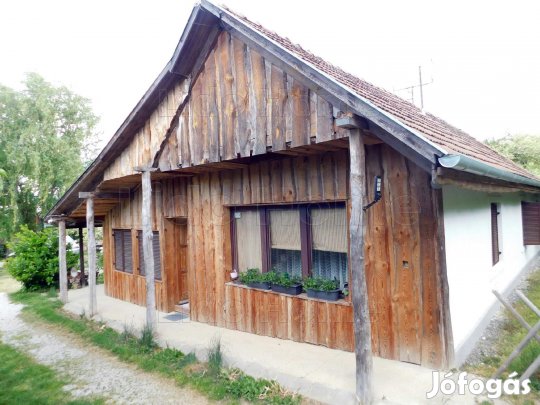 Nemesbük családi ház eladó