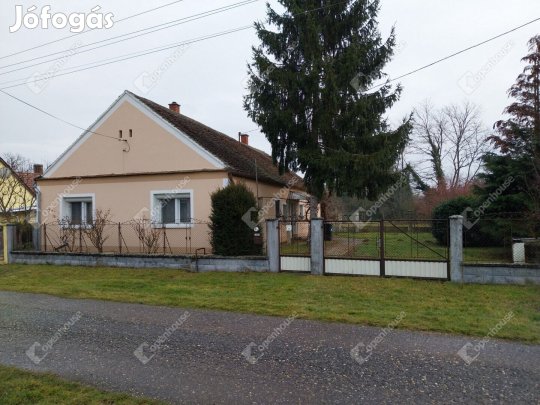 Nemesrempehollósi 96 nm-es ház eladó