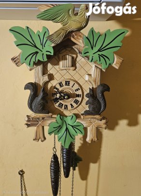 Német Kakukkos Óra - Faragott mókusos díszítéssel