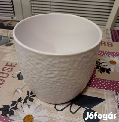 Német fehér kaspó 15 cm átmérőjű, 13 cm magas