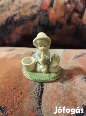 Német furulyázó fiú porcelán