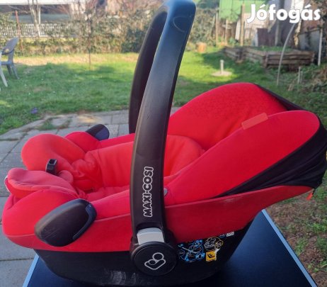 Német kiváló minőségű maxi cosi babahordozó alig használtan