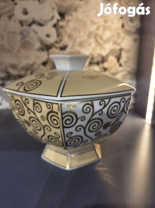 Német porcelán bonbonier