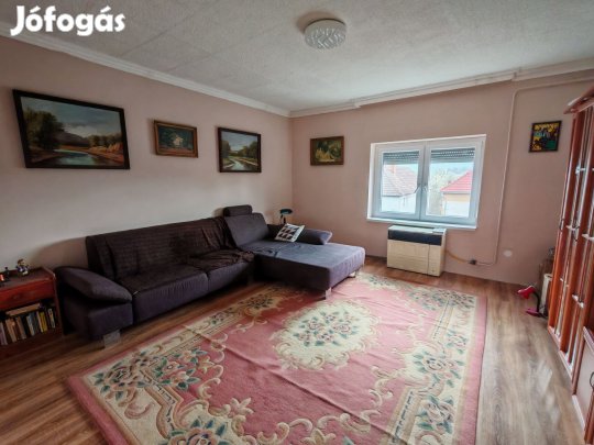 Nemtiben panorámás családi ház