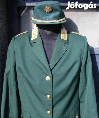Nemzetőr őrnagy női zubbony sapkával