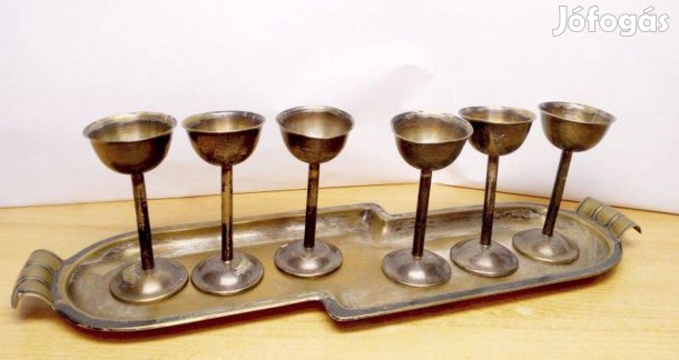Neobarokk ezüstözött likőrös készlet, tálca és 6db pohár. Egyedi külön