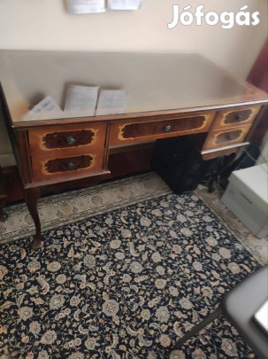 Neobarokk íróasztal 5 fiókos, iüveglappal 