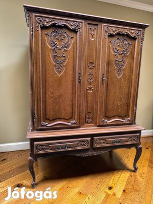 Neobarokk magas komód 1