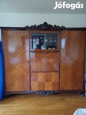 Neobarokk szekrény eladó