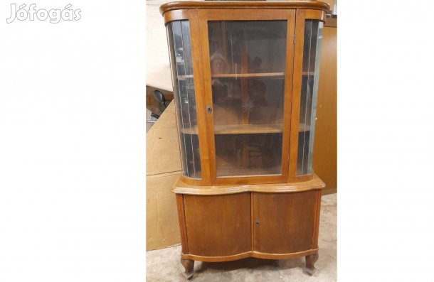 Neobarokk vitrines szekrény