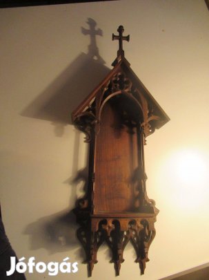 Neogótikus szobortartó polc