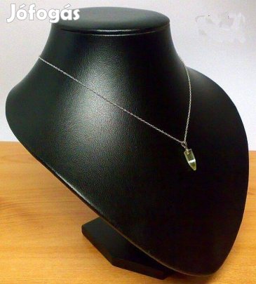 Neonzöld jégcsap forma csiszolt kristály medál ezüst nyakláncon