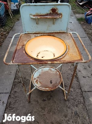Népi mosdó állvány