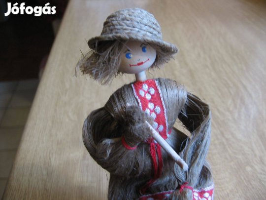 Népviseletes szalma baba, lengyel