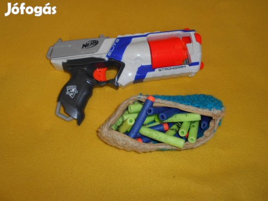 Nerf szivacslövő, forgótárcsás fegyver. Féláron, + lövedék + tartó