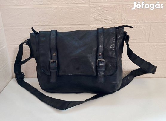 Neropantera olasz, marhabőr válltáska - keresztben is viselhető!