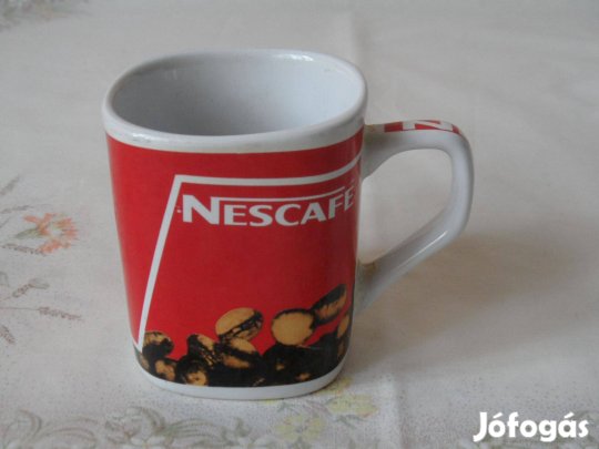 Nescafé porcelán bögre, csésze