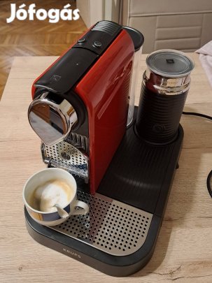 Nespresso Citiz kávéfőző beépített tejhabosítóval