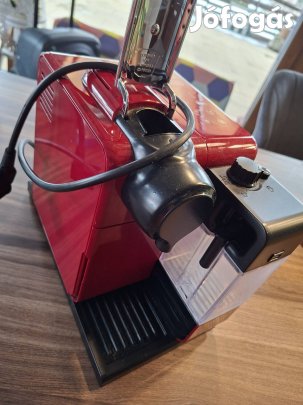 Nespresso De'Longhi kávégép