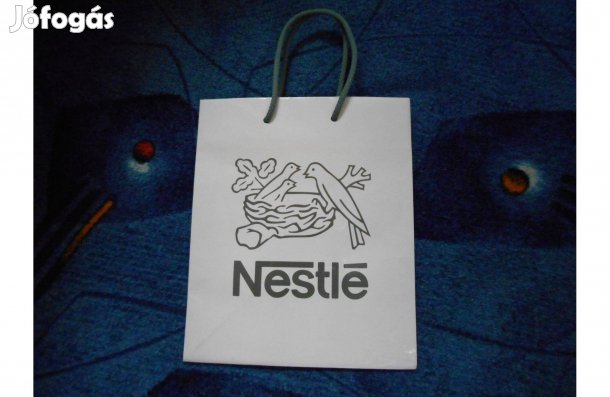 Nestlé ajándéktasak új