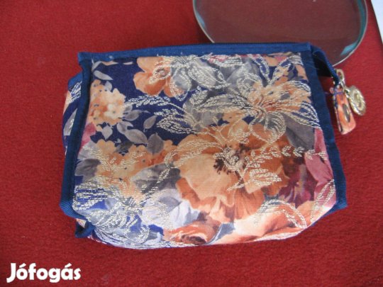 Neszeszer, tarka, színes