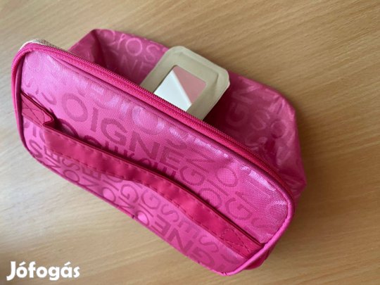 Neszeszer táska - 22cmX13cmX13cm