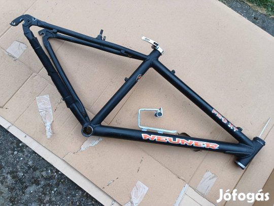 Neuner Pro XT 26"-os mtb váz S
