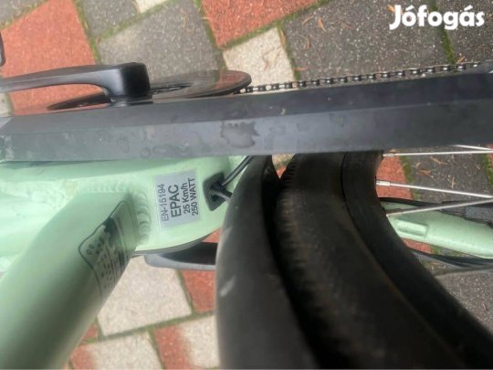 Neuzer Belluno pedelec treking kerékpár Kisvárda