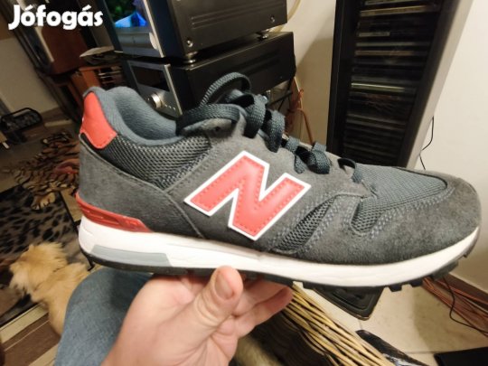 New Balance 565 . 42.5