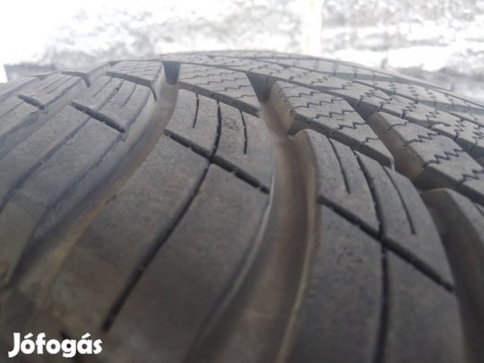 Nexen 205/55 R16 négyévszakos gumi