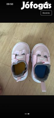 Nike 21-es kislány gyermekcipő