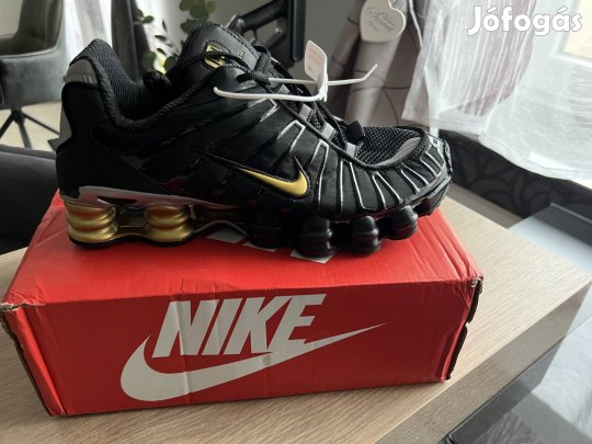 Nike 45-ös férfi cipő