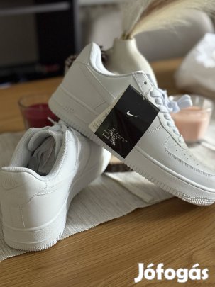 Nike Air Force 1 White