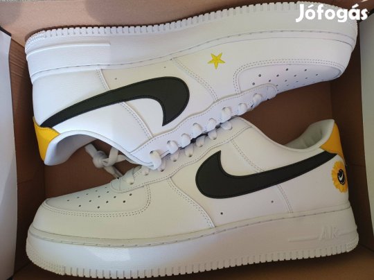 Nike Air Force 1 '07 LV8 2 47.5-es méret