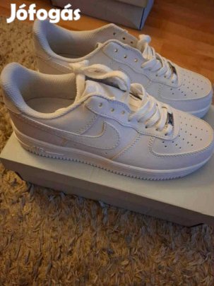 Nike Air Force 1 '07 fehér