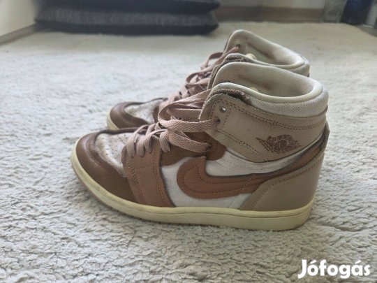 Nike Air Force FB9891-200 típusú 39 méretű cipő eladó