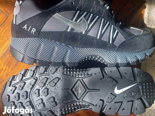 Nike Air Humara 44 es/ dobozában új eladó