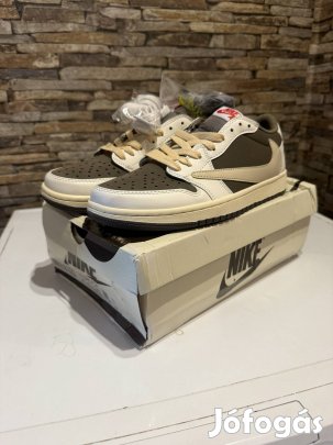 Nike Air Jordan 1 Low - 42-es méret ?