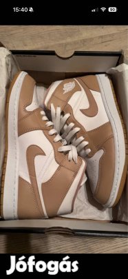 Nike Air Jordan 1 Mid ,kiváló